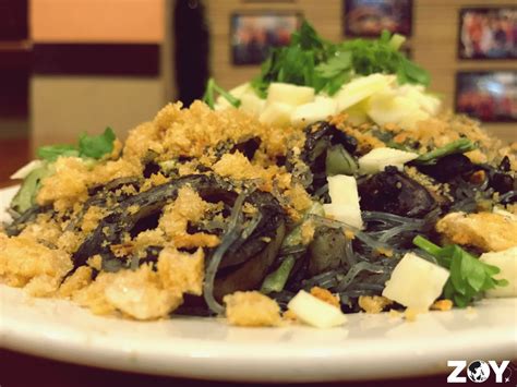 Cavite City Food Trip: Trying Pancit Pusit and Other Caviteño .
